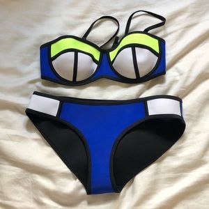 Color block bikini